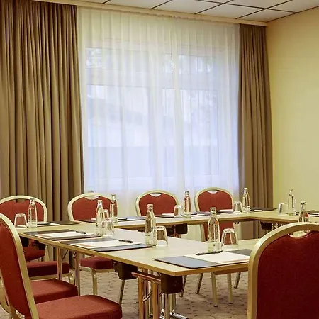 H+ Hotel Darmstadt 